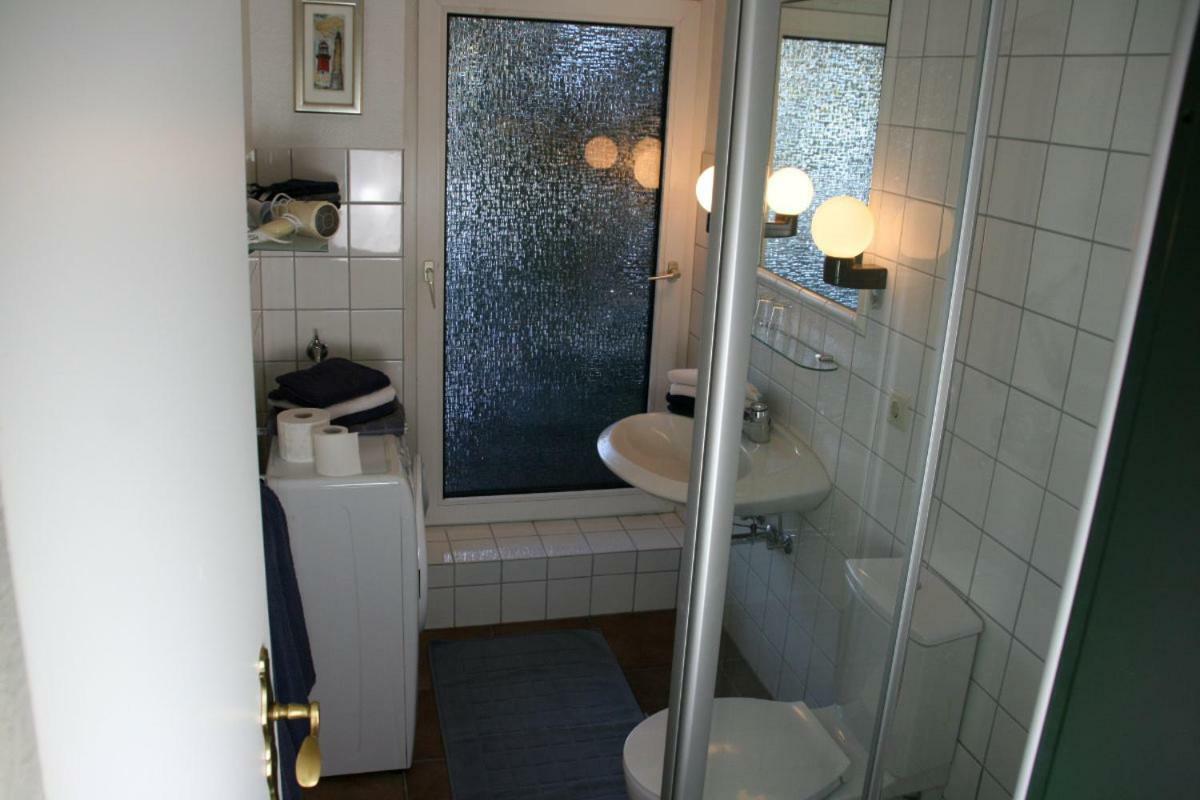 "Haus Husum" Appartement Buitenkant foto